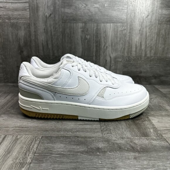 Nike Gamma Force Women's size 9 White Ivory Shoes DX9176-103 - Picture 1 of 8